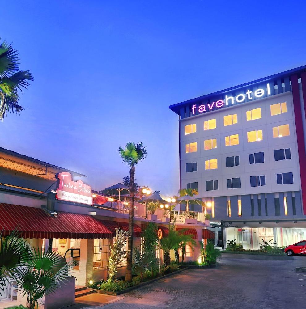 Favehotel Sudirman Bojonegoro Exterior foto