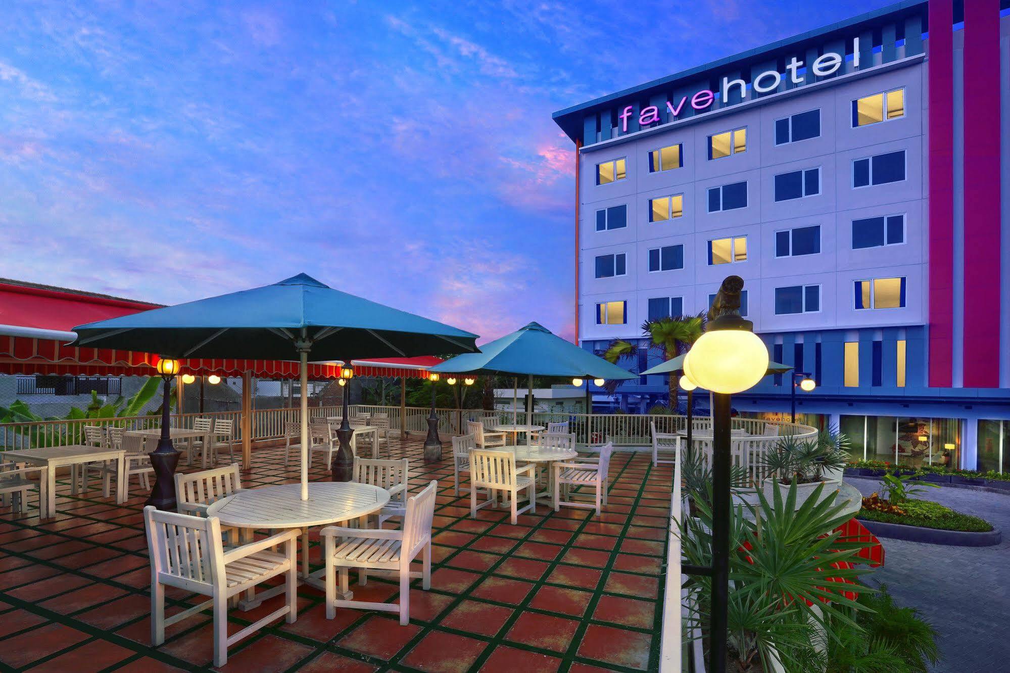 Favehotel Sudirman Bojonegoro Exterior foto